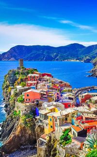 Amazing View of colorful village Vernazza in Cinque Terre  |  10 Amazing Places in Italy You Need To Visit