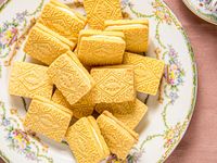 Custard Creams