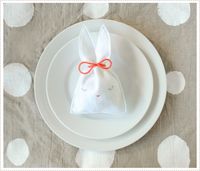 Easy Bunny Candy Pouch