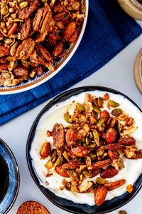 Are you looking for a delicious start to your day?  This Keto Granola recipe is the perfect way to powder your morning.  With energizing nuts and seeds and a kick of sweetness, this recipe makes the earliest of wake-up calls a bit more palatable.