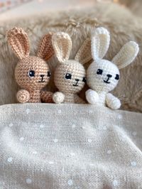 FREE amigurumi tiny bunny pattern #amigurumi #amigurumipattern #crochettoy #crochetpattern #crochetbunny #amigurumibunny #amigurumitoy #crochetdoll #amigurumidoll #freeamigurumipatterns