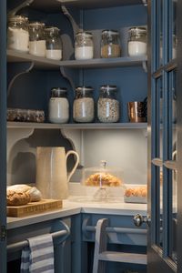 Spenlow Kitchen, St. Albans Showroom - Humphrey Munson Kitchens