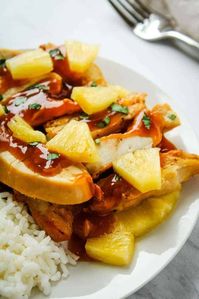 Easy air fryer chicken with no breading with pineapple sauce. It’s a simple chicken recipe with Hawaiian tropical flavors. This recipe is made with skinless boneless unbreaded chicken breast to get an incredibly grilled flavor. #airfryer #airfried #foodie