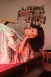 madi vonice, bedroom photoshoot, ideas aesthetic, birthday, girly, instagram, vintage bedroom photoshoot