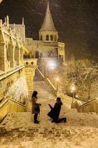 Winter Engagement Photos That Will Warm Your Heart ★ #engagementring #proposal