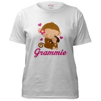 Cute Grammie t-shirt gift.