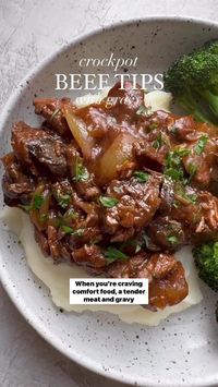 When you’re craving comfort food, a tender meat-and-gravy dish is just the thing to make you feel nourished and satisfied from the inside out. Our crockpot beef tips recipe is incredibly easy (you don’t even need to chop veggies!) while still relying on whole foods from scratch. Start it in your slow cooker today so you can enjoy saucy, warm, and tender beef tonight.