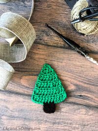 Flat Christmas Tree Crochet Pattern