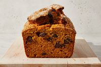 The Most Pumpkin Pumpkin Chocolate Chip Bread