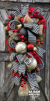 Ba Bam Wreaths, Red Gold Christmas Decor, Classic Christmas, Christmas Swag, Christmas Wreath, Christmas Door Hanging, Holiday Swag