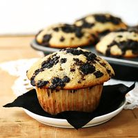 Streusel Oreo Muffins