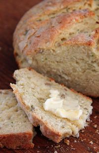 Irish Potato Bread - no yeast! Always looking for ways to use leftover mashed potatoes.