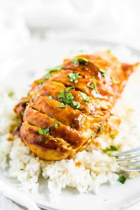 This instant pot honey mustard chicken is an easy, healthy weeknight dinner! You can use chicken breasts or chicken thighs, and the sweet and tangy marinade smothers the chicken for a delicious and simple meal. #chickenrecipes #chicken #instantpot#dinnerrecipes #easydinner #food#recipe #instantpotchicken #mealprep