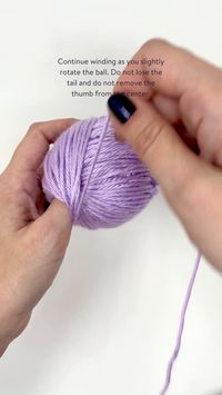 Don't have a yarn winder on hand, but don't want to have your yarn flopping all over the place? Here's how you can wind a center-pull ball with just your hand!  This technique is great if you want to work with smaller balls for colorwork or prefer to wind your balls before you get started!