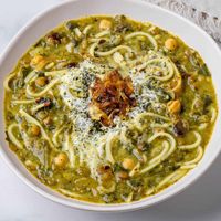 Ash Reshteh (Persian Noodle and Herb soup)