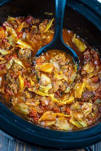 Slow Cooker Spicy Cabbage Beef Soup - an easy low carb soup.