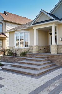 In this article, we’re breaking down different stone step ideas to help you choose the perfect style for your upcoming landscape project!