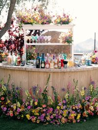 40 Wildflower Wedding Decor Ideas For Your Big Day