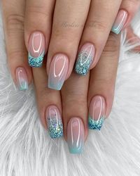 Ombre Nail - Ocean Blue Nail