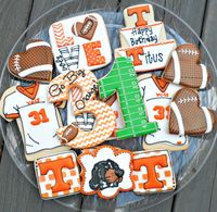 Father's-Day-Cookie-Ideas---Tennessee-Vol-Cookies