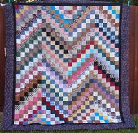 Quiltville's Quips & Snips!!: Scrappy Bargello!