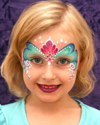 Face Painting prinses one stroke / schmink. gepind door www.hierishetfeest.com