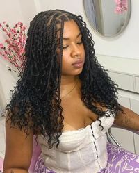 Boho Knotless Braids: All You Need to Know About This Hairdo