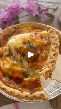 Gina Homolka - Healthy Recipes on Instagram: "It’s so simple to make with frozen pie crust, canned artichoke hearts, eggs, sauteed onions, parmesan cheese, and mozzarella. (SAVE TO MAKE LATER)

✨Comment ARTiCHOKE PIE to get the 🔗 sent to your DM!✨

This 7-ingredient Artichoke Pie recipe is perfect for Easter or Mother’s Day brunch or as a light meal with a salad.

7 #WW Pts • Cals: 229 Protein: 12.5 Carbs: 17 Fats: 13
See full recipe https://www.skinnytaste.com/artichoke-pie/ #artichokes #easter #sidedish #vegetables #skinnytaste #weightwatchers #macros #brunch #appetizer"