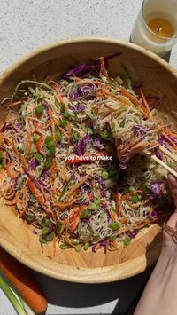 You need: - thin rice noodles - Cucumber - Purple cabbage - Carrots - Red bell pepper - Peanuts - Cilantro - Green onion - sesame seeds  Peanut sauce: 1/2 cup runny natural peanut butter 3 tbsp coconut aminos 1 tbsp soy sauce 1 tbsp rice vinegar 2 tbsp hot water 1 tbsp sriracha 1 tsp garlic powder 1/2 tsp ginger 1 tbsp toasted sesame oil