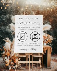 Welcome your guests to an unplugged ceremony with our beautifully crafted sign. Encourage a distraction-free celebration with this elegant "no cell phone" sign, perfect for weddings of any style, from rustic to modern. This printable wedding signage is available as an instant download, making it convenient for your special day. Let your loved ones focus on the wedding ceremony without digital interruptions by displaying this wedding sign with a warm welcome message. **Please note this is a digit