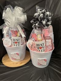 60+ Mothers Day Gift Basket Ideas That will Make Her Day | HubPages