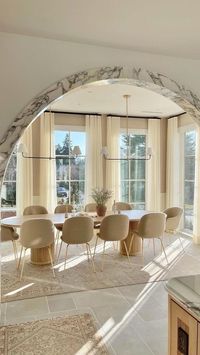 dining room, dining room decor, dining room decor inspiration, dining room design, dining table, dining table decor, dining table design, dining room goals, home goals, interior design, interior architecture, interior design dining room, interior design inspiration