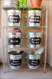 Buckets for toys - Awesome Garage Organization ideas! http://fantabulosity.com