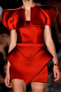 ALEXANDRE VAUTHIER FALL 2011 HAUTE COUTURE