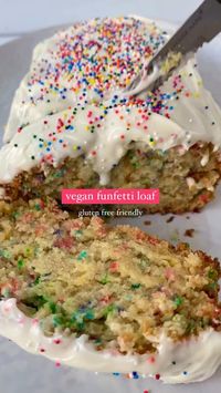 FOR THIS RECIPE 🔗 click the link in my bio or visit peanutbutterandjilly.com/recipes/vegan-rainbow-funfetti-confetti-cake/ ⠀⠀⠀⠀⠀⠀⠀⠀⠀ #vegan #sprinkles #veganglutenfree #birthdaycake #glutenfreevegan #vegancake #veganrecipes #funfetti #glutenfreecake #veganbaking #veganbaking