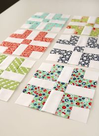 Adorable little quilt blocks with a free pattern