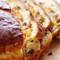 Easy Italian Panettone Recipe - Holiday Recipes | Posh in Progress