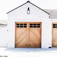 Garage door goals  Photo by @ryangarvin #homestoryexteriors