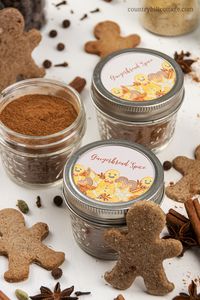 Learn how to make your own gingerbread spice with cinnamon, cloves and ginger! This DIY homemade spice mix recipe is perfect for all of your gingerbread recipes and sweet holiday baking ideas. Use this homemade seasoning blend for cookies, muffins, cakes, pancakes, waffles, syrup, ice cream and dessert. Comes with free printable labels for packaging in a jar and gift giving. Real food, keto, paleo, gluten free, vegan. #gingerbread #spices #spicemix #foodgift #spiceblend | countryhillcottage.com