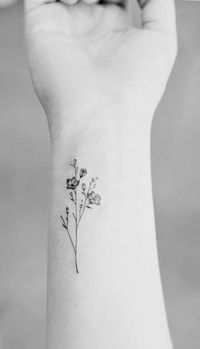 SAVE THIS & FOLLOW ME❤️ #1 #aesthetic #tattoo #tattoosforwomen #tattooideasformen #tattooidea #tattooart #follow