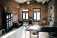 Livingroom formed by red bricks decorated with dark furniture. This accentuates the rough aesthetic from industrial interiors. Via loft_hangout. #industrialinterior