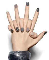 The perfect grey nail ombre