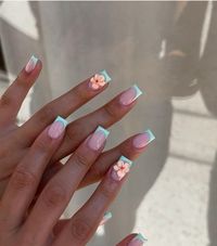 flower french tip design