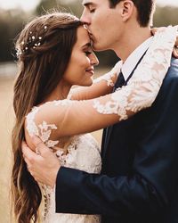 The half-up do with a little bit of baby's breath