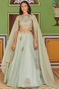 Designer Lehengas: Buy Bridal Lehengas, Wedding Lehengas Online 2021