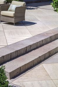 These outdoor stone steps were created using our Rocka stepping stones. Build natural-looking outdoor stone stairs with these large pre-cut concrete steps. Pin this now and learn more about these natural looking ston stairs!