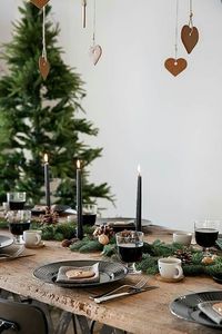 holiday table