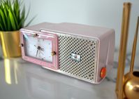 Plaza Pink Gold Mid Century 1957 Bulova Model 120 Tube AM Clock Radio Excellent Condition! Sounds Marvelous!