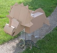 creer pour une fete de fin d annee pour des enfants que je garde sur le theme jurassic park fait en carton un triceratops