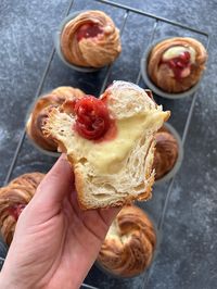 Cruffins (Hybrid Method) - Natasha's Baking